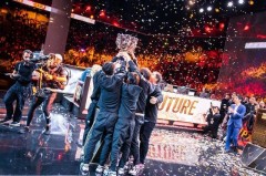 肉鸡电竞：从打野到上单的勇敢转型与自我挑战